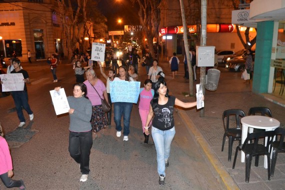 Unas 15 personas participaron de la marcha