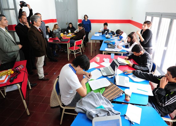 La tercera visita fue al nivel secundario de la escuela Albert Einsten