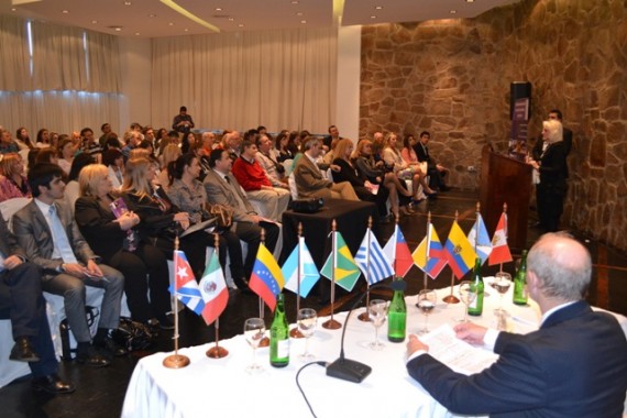 La actividad se desarrolló en el Hotel Internacional Potrero de los Funes y contó con la presencia de profesionales de diferentes puntos de mundo.