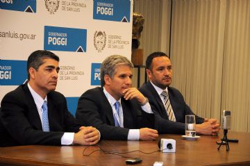 El Gobernador dialogó con 15 periodistas de distintos puntos del país.