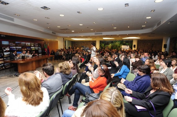 Poggi participó del acto de cierre