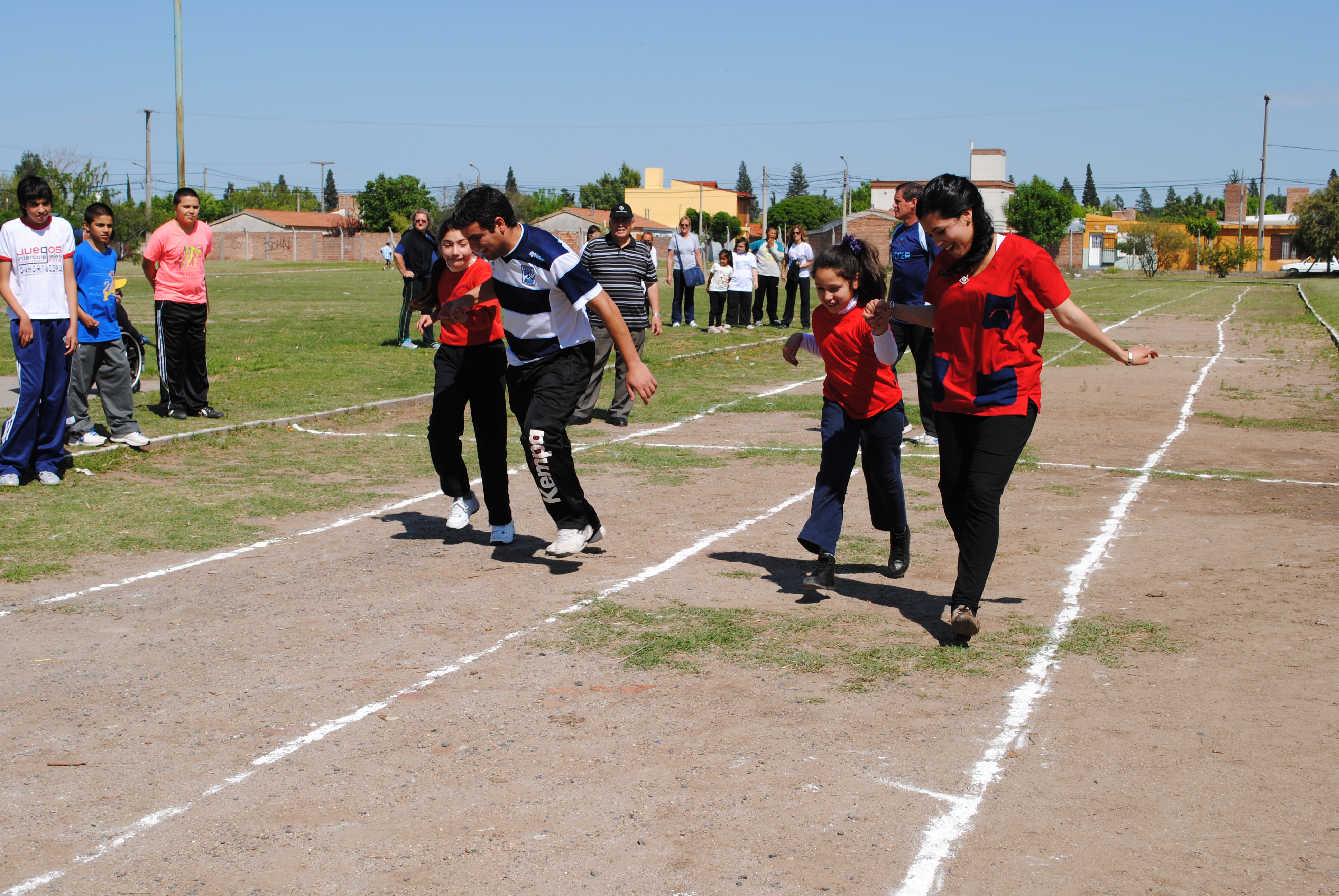 Intercolegiales: Se disputaron competencias para chicos con capacidades especiales