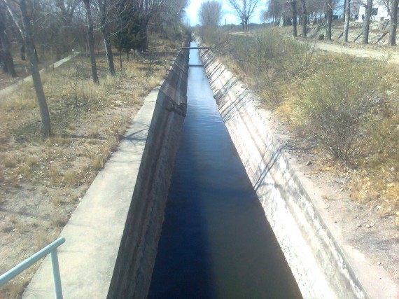 San Luis Agua, a través de la Subgerencia de Canales, continúa con el plan de mantenimiento de canales. 