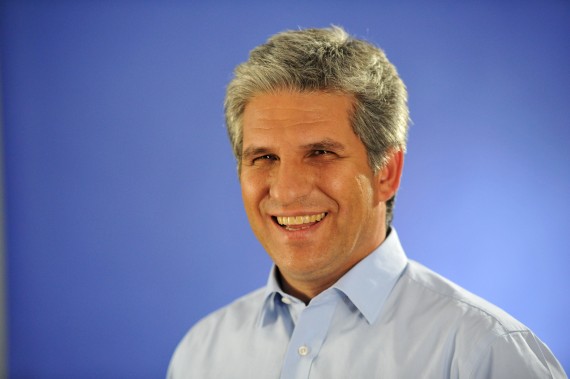 El gobernador de la provincia, CPN Claudio Poggi.