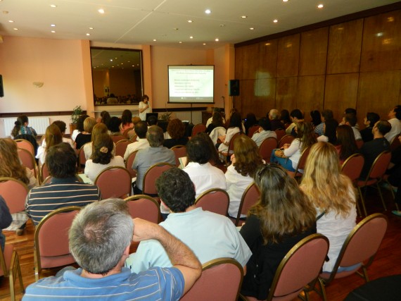 Las jornadas tienen lugar en la sala de conferencias del Hotel Quintana.