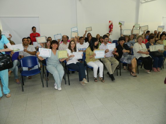 El acto se desarrolló en el SUM del Hospital de Juana Koslay.
