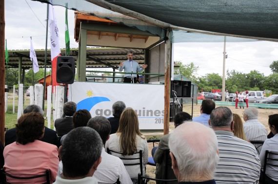 El Gobernador dejó inaugurada la Expo Toro en Quines