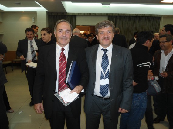 El ministro de Industria, Comercio, Minería y Transporte, Walter Padula, junto al subsecretario de Transporte Ferroviario de la Nación, Raúl Baridó.