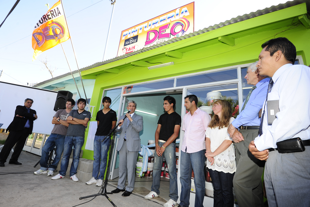 Nuevas empresas de jóvenes sanluiseños se suman al crecimiento de Carpintería