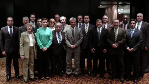 El 31 de octubre Poggi expuso la competitividad de San Luis ante miembros de la ACACE.