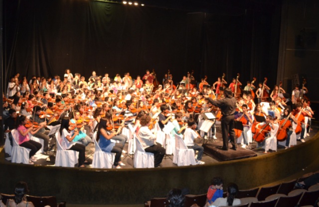 El público disfrutó de una noche mágica en la sala Hugo del Carril.