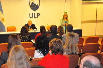 El diplomado cerró con la charla "Defensa Judicial de los Intereses Federales", a cargo de los doctores Rodolfo Barra y Miriam Ivanega.