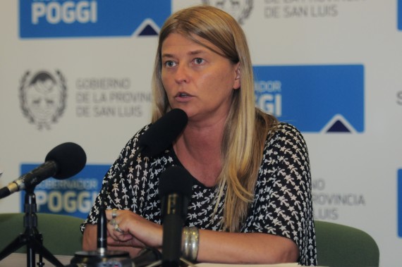 Ministra de Turismo y Las Culturas, Cecilia Luberriaga