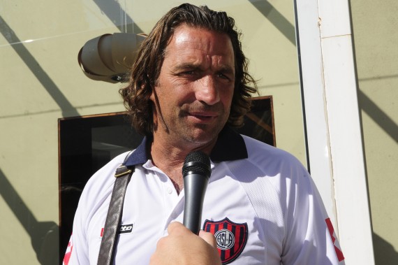 Juan Pizzi, el entrenador de San Lorenzo de Almagro.