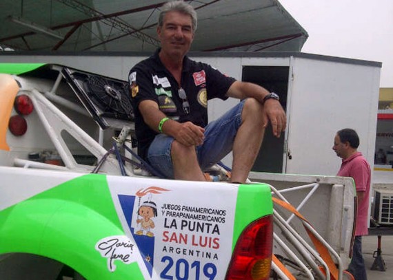 Omar Gándara finalizo con éxito las verificaciones previas del Rally Dakar en Perú.