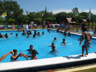 Es importante tomar precauciones a la hora de introducirse a una piscina, rio, lago o mar.