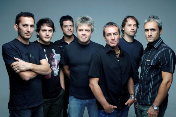 La legendaria banda Los Pericos.