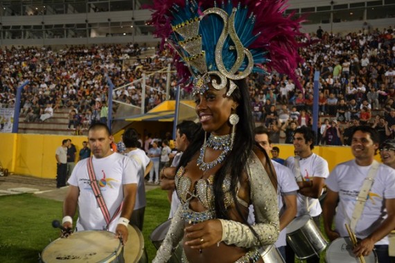 Ritmo de carnaval en el cierre de la Copa Sueño Panamericano.