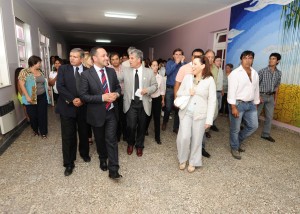 El gobernador inauguró obras en  el Centro Educativo N° 16 Tucumán.
