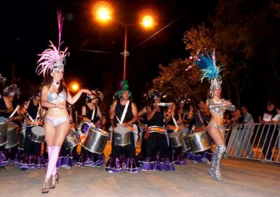 Justo Daract vivió su carnaval a pura samba.