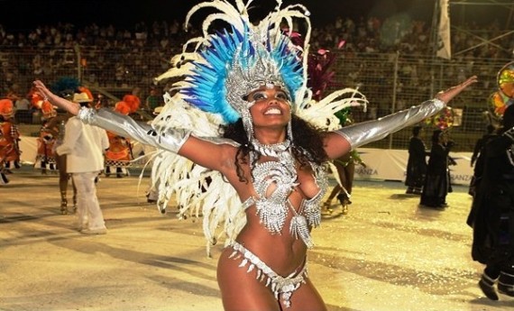 Convocatoria a candidatas a Reina del Carvanaval de Río en San Luis 2013.