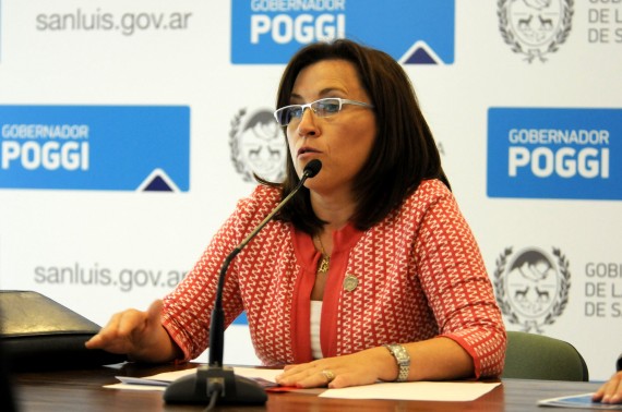 La ministra Nigra anunció los resultados en conferencia de prensa.