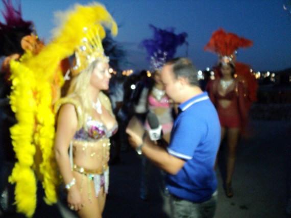 O Globo recibiendo el testimonio de los protagonistas del Carnaval de Río en San Luis.
