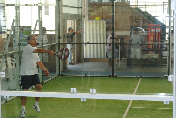 El gobernador de la provincia, CPN. Claudio Poggi, llegó a la final del Pro-Am.