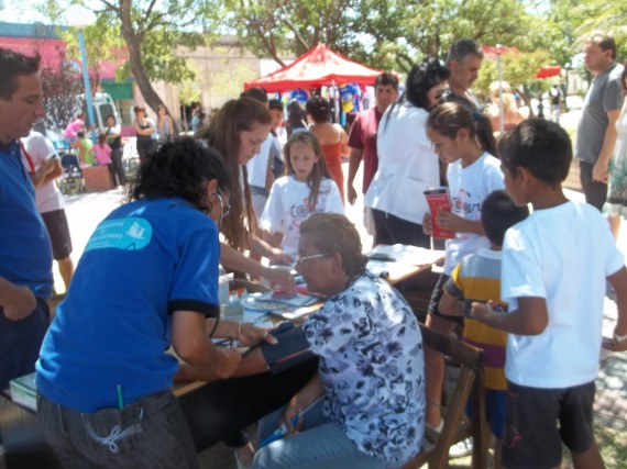 Actividad de promoción de la salud y prevención de enfermedades, en el marco de la campaña de verano. 