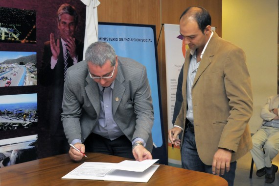 El Ministerio de Inclusión firmó un convenio con el presidente de la Comisión Directiva de la Fundación, Juan Carlos Miguel.