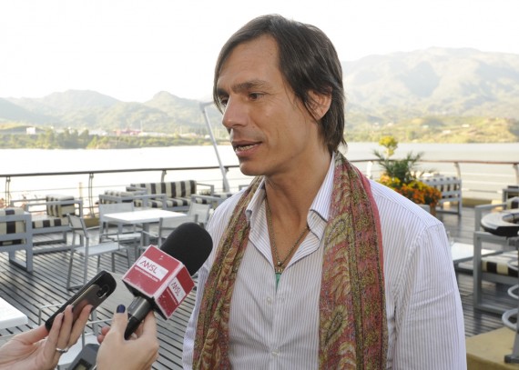 El cantante brasilero Derek López,habló con ANSL en el Hotel Internacional Potrero de los Funes.  