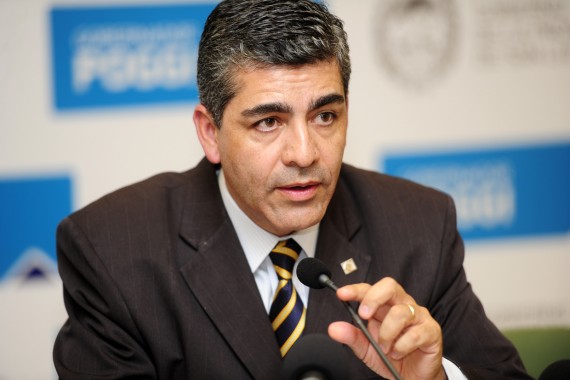 El rector de la ULP, Alejandro Munizaga.