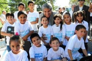 Los chicos de Los Molles y Carpintería recibirán sus compus.