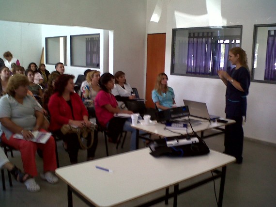 Vacunadores asistieron a capacitación en inmunizaciones