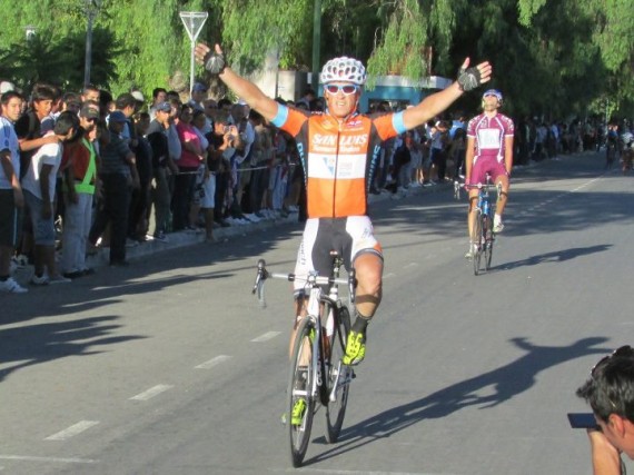 Doble Chepes 2013: Andrey Sartasov ganador de la 2º etapa.