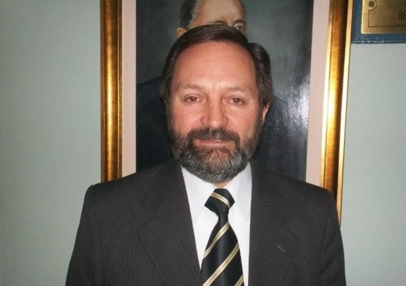 El representante del  partido Coalición Cívica, Fidel Haddad.