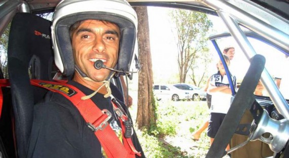 Piojo López, preparado para correr en San Luis.