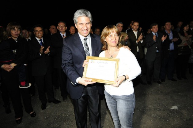 El gobernador fue declarado ciudadano ilustre de Villa de La Quebrada. 