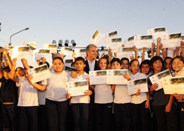 Los chicos de la Ribera que ya cumplieron 10 años, recibieron diplomas