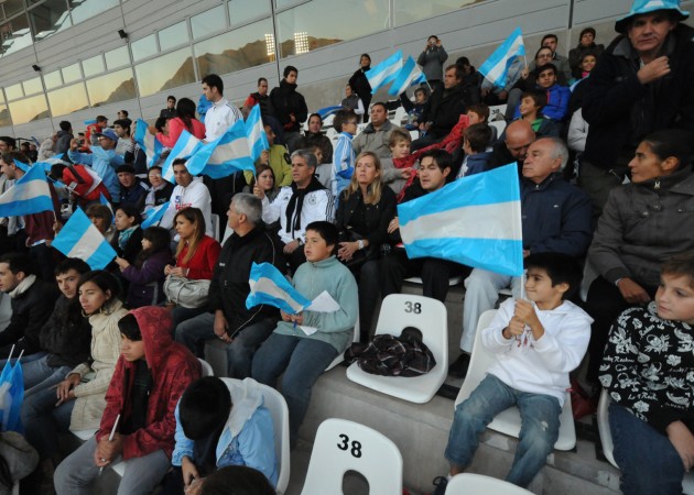 Aliento argentino: Argentina venció por tres goles a Venezuela