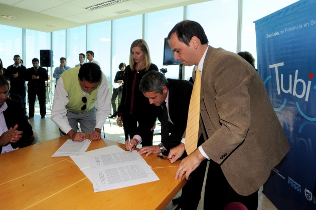 Se firmaron convenios del Plan TuBi con seis localidades.