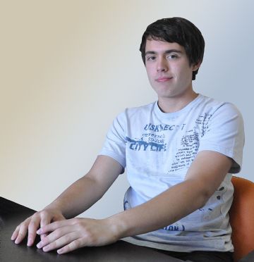 Sebastián Flores, participante de Robocup, Gaming.NET y Apps4Fun.