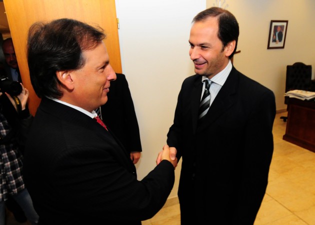 El ministro de Relaciones Institucionales y de Seguridad, Martín Olivera, recibió al Intendente Enrique Ponce.