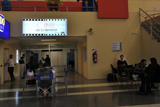 Abrió sus puertas la sala cinematográfica ubicada en la moderna Estación de Interconexión Regional de Ómnibus de San Luis.