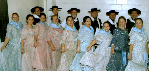 La agrupación folclórica Guardia Gaucha celebra su 10º aniversario junto a grupos invitados de las provincias de San Luis y Santiago del Estero