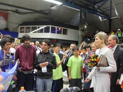 La visita de Máxima emocionó a toda la delegación puntana. 