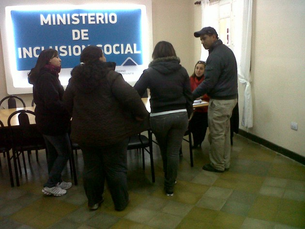 La reunión se realizó esta mañana en el salón de reuniones del Ministerio de Inclusión Social