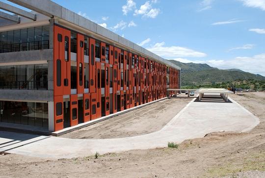 La línea recibe reclamos o sugerencias sobre el funcionamiento del sistema de Salud