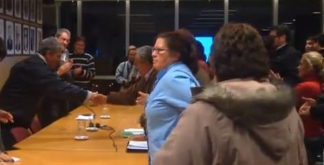 Reunión con vecinos del Barrio Lucas Rodríguez.