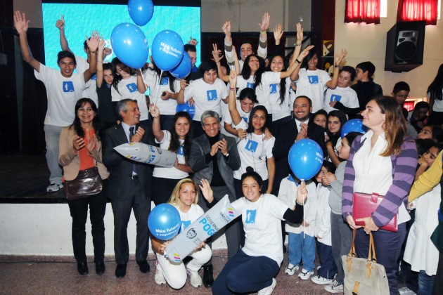 Los alumnos podrán hacer retiros totales, parciales o dejar el dinero en el banco. 